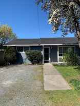 516 16th St Se - Photo 1 of 1