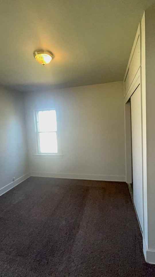 4026 Winter St - Photo 6 of 9