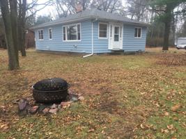 featured image of 3320 Riverview Dr