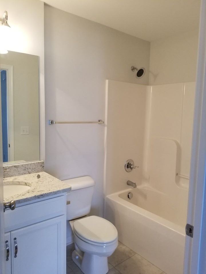 104 Squire Cir - Photo 6 of 15