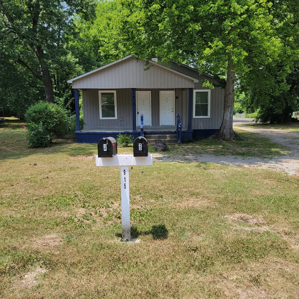 915 Magnolia Dr Nw Unit B #NA - Photo 3 of 14