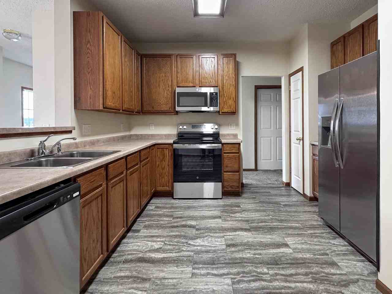 5401 Elm Grove Ave - Photo 5 of 13