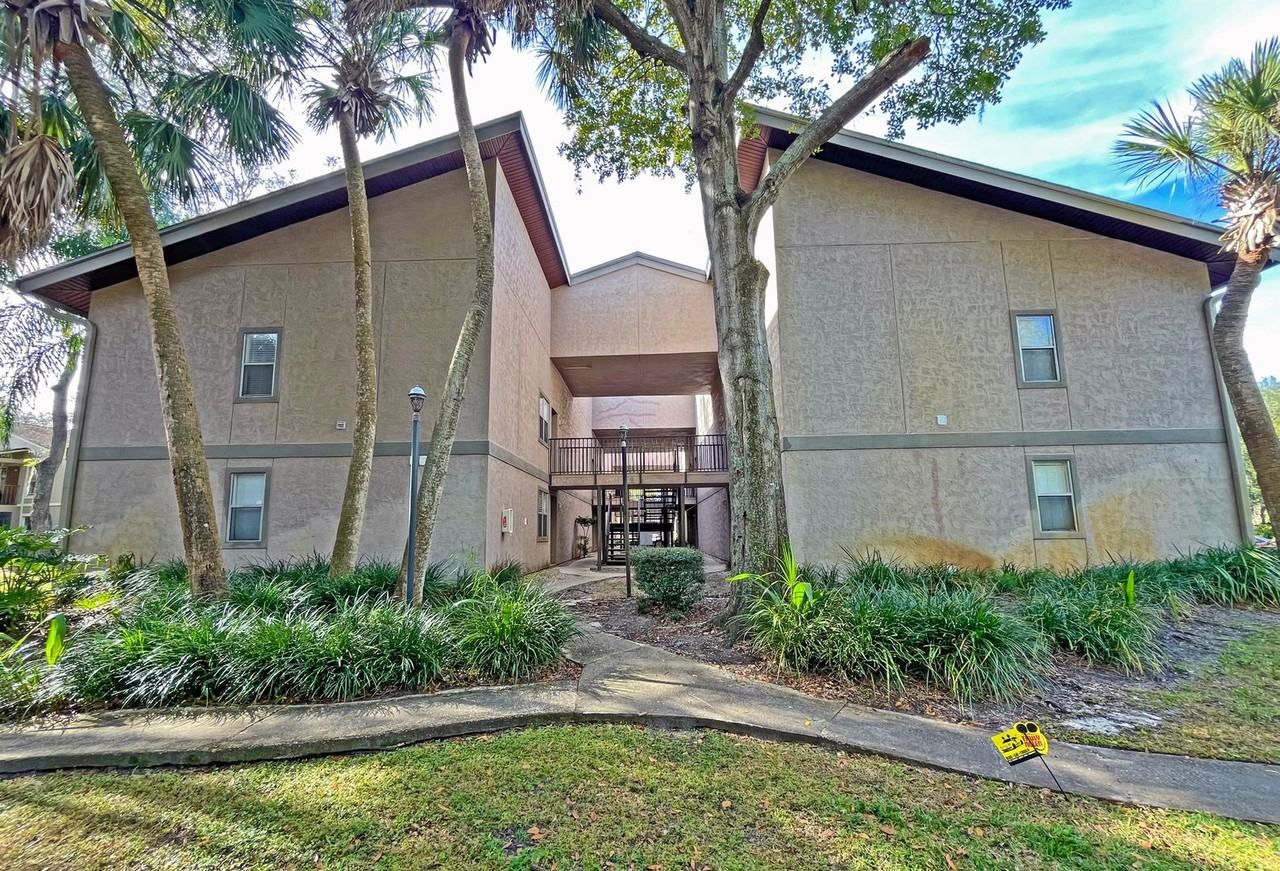 4207 Winding Moss Trl #208 - Photo 3 of 41