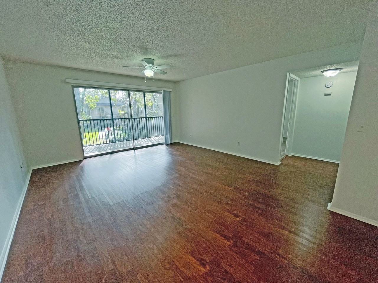 4207 Winding Moss Trl #208 - Photo 7 of 37
