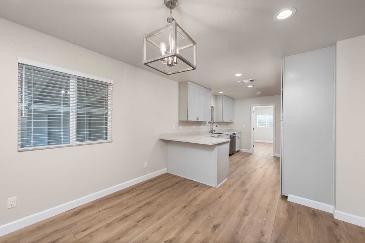 24 E Abbey St #NA - Photo 2 of 14