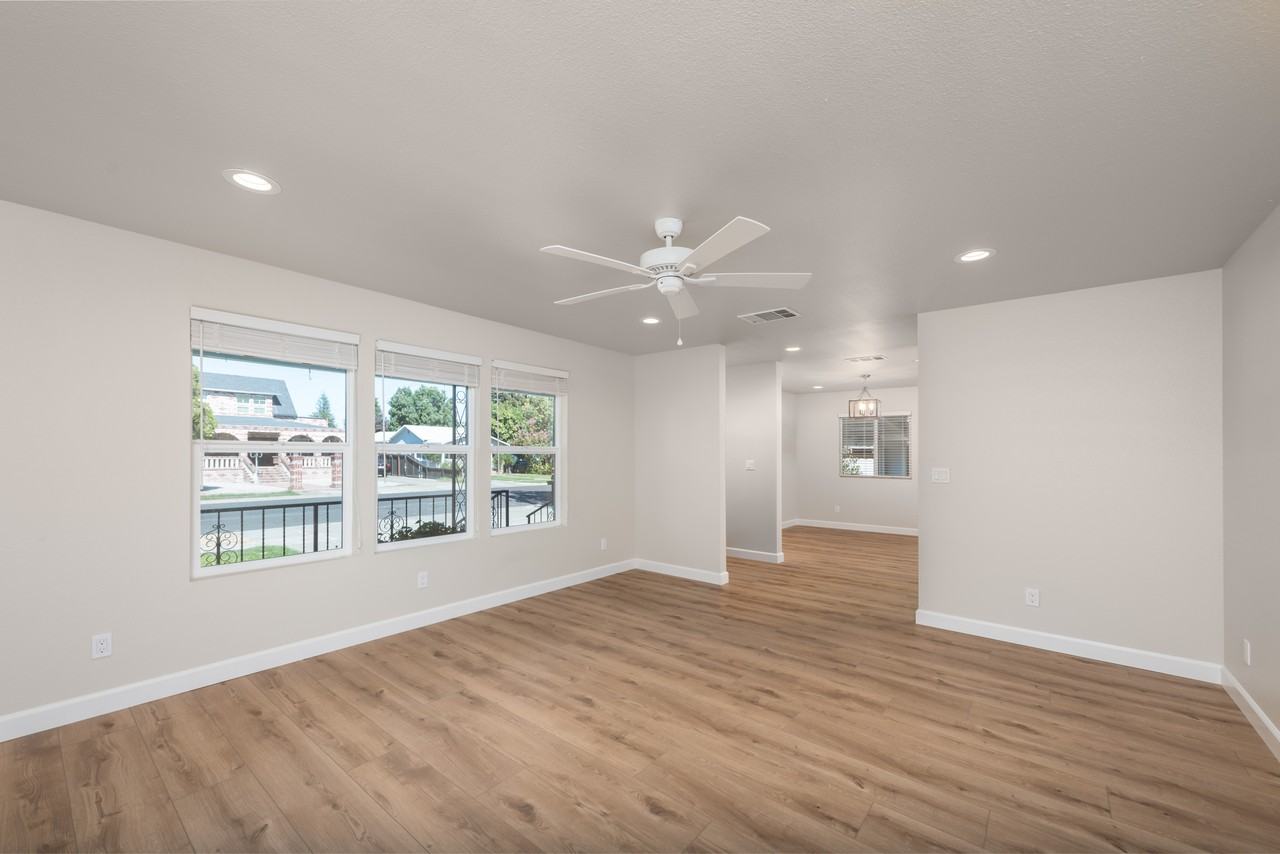 24 E Abbey St #NA - Photo 7 of 14