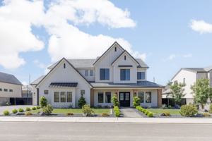 featured image of 1621 W Approach Ln