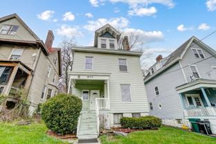 870 Rockdale Ave - Photo 1 of 1