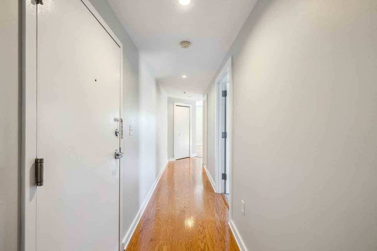 538 Commonwealth Ave - Photo 7 of 8