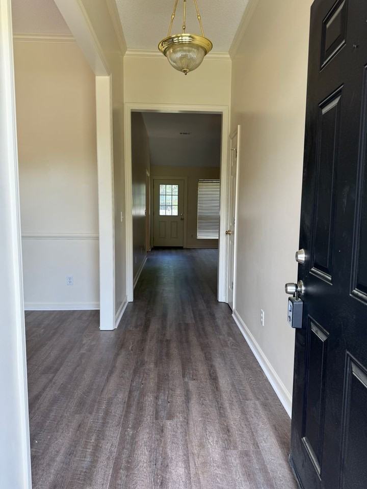 127 Sea Palm Rd - Photo 2 of 13