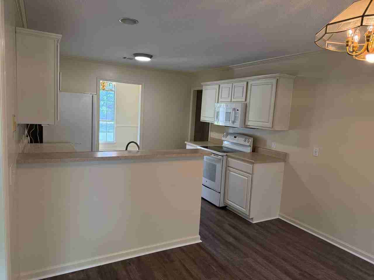 127 Sea Palm Rd - Photo 6 of 13