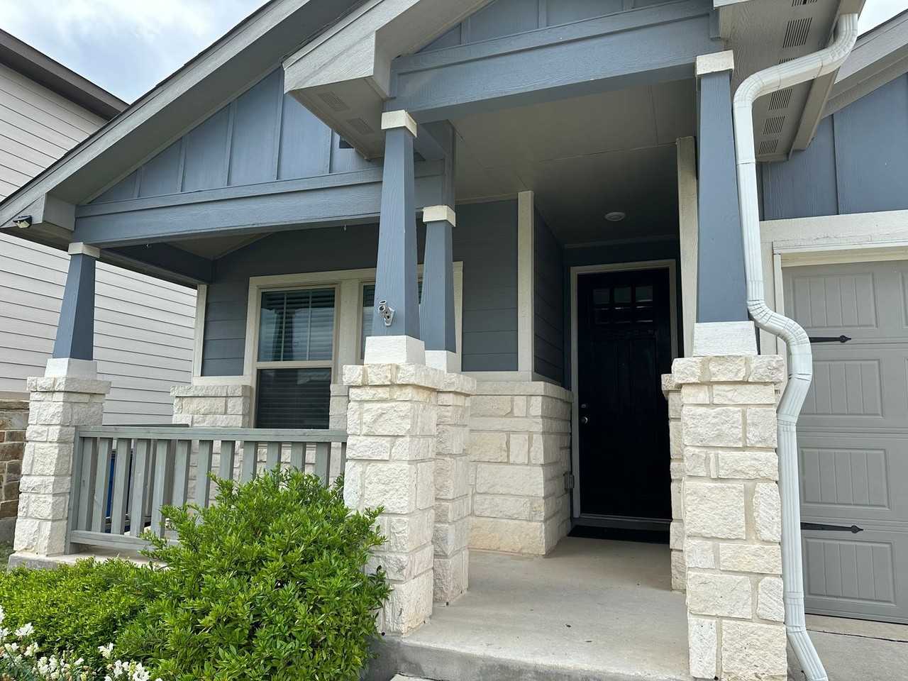 1234 Meyers Mdw - Photo 2 of 26