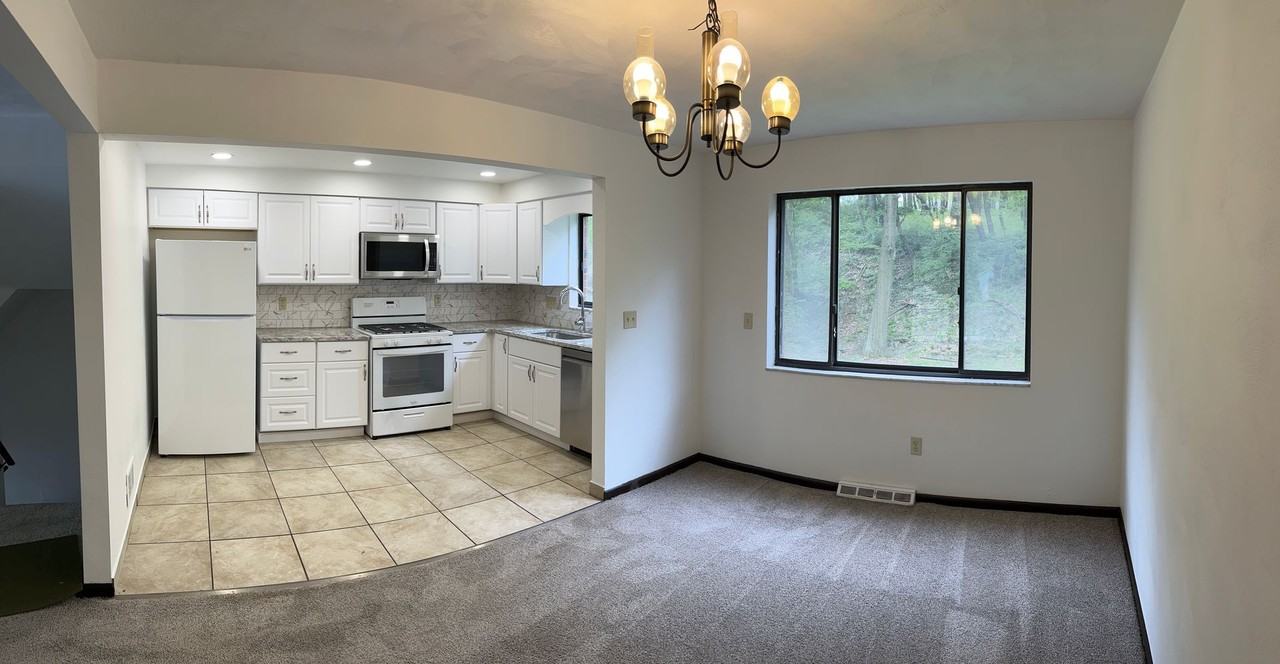 96A Locust Ridge Dr - Photo 2 of 6