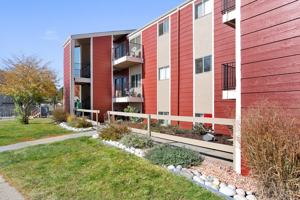 featured image of 3100 W Floyd Ave