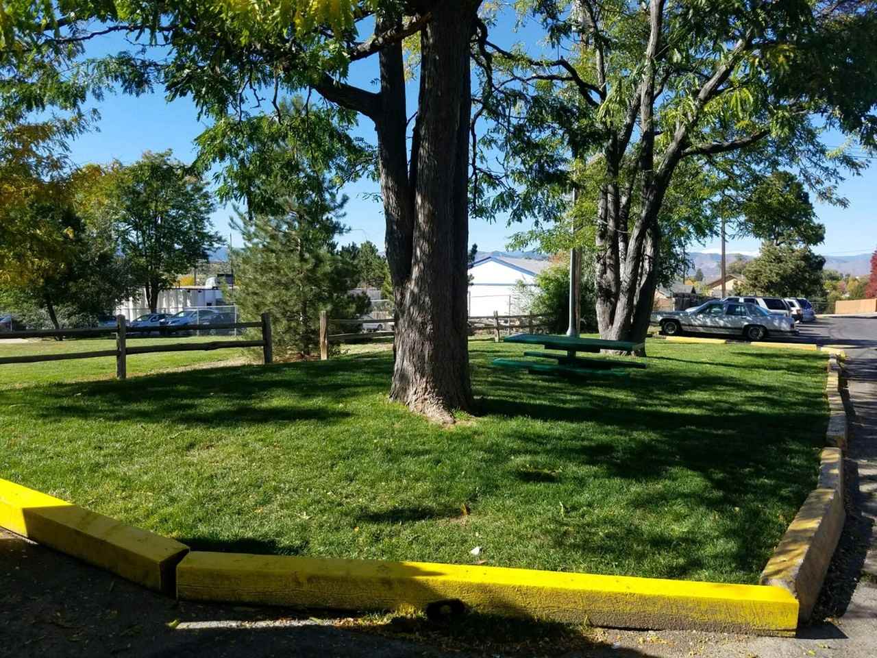 SUNRIDGE APARTMENT HOMES - Photo 6 of 17