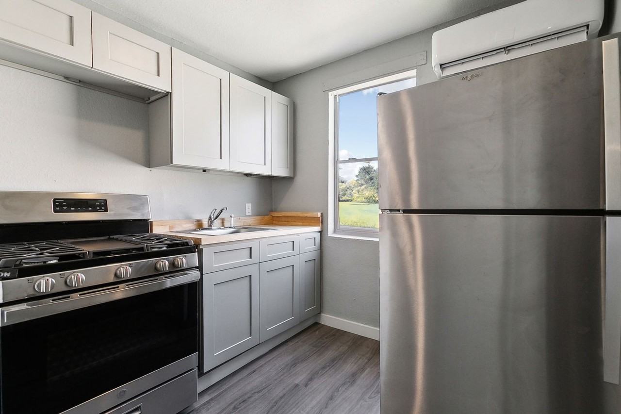 2316 Washington Ave #211 - Photo 6 of 11