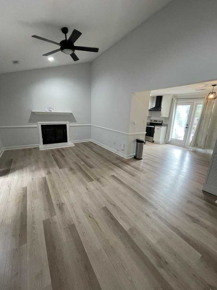 4704 Courtside Pl #A - Photo 5 of 13