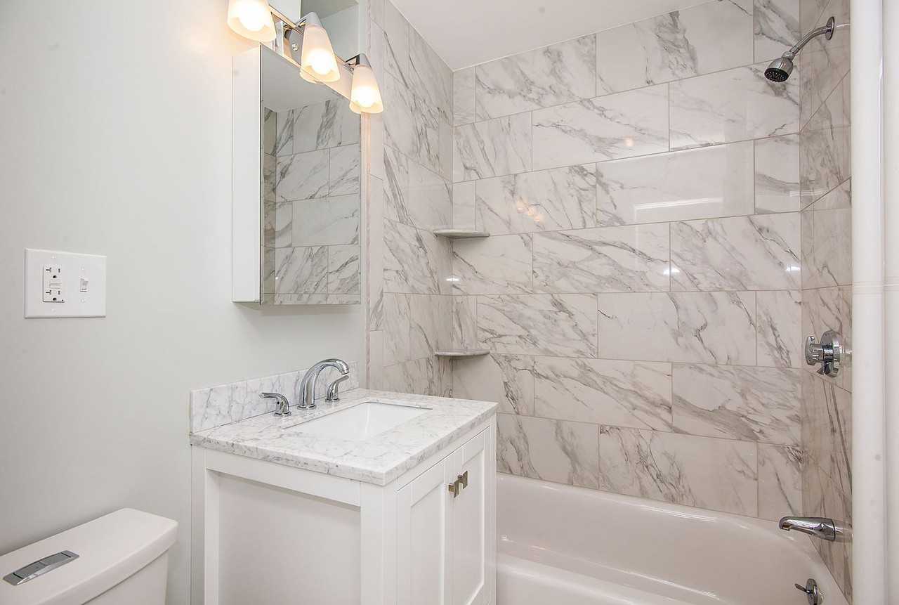 35 Walbridge St - Photo 4 of 6