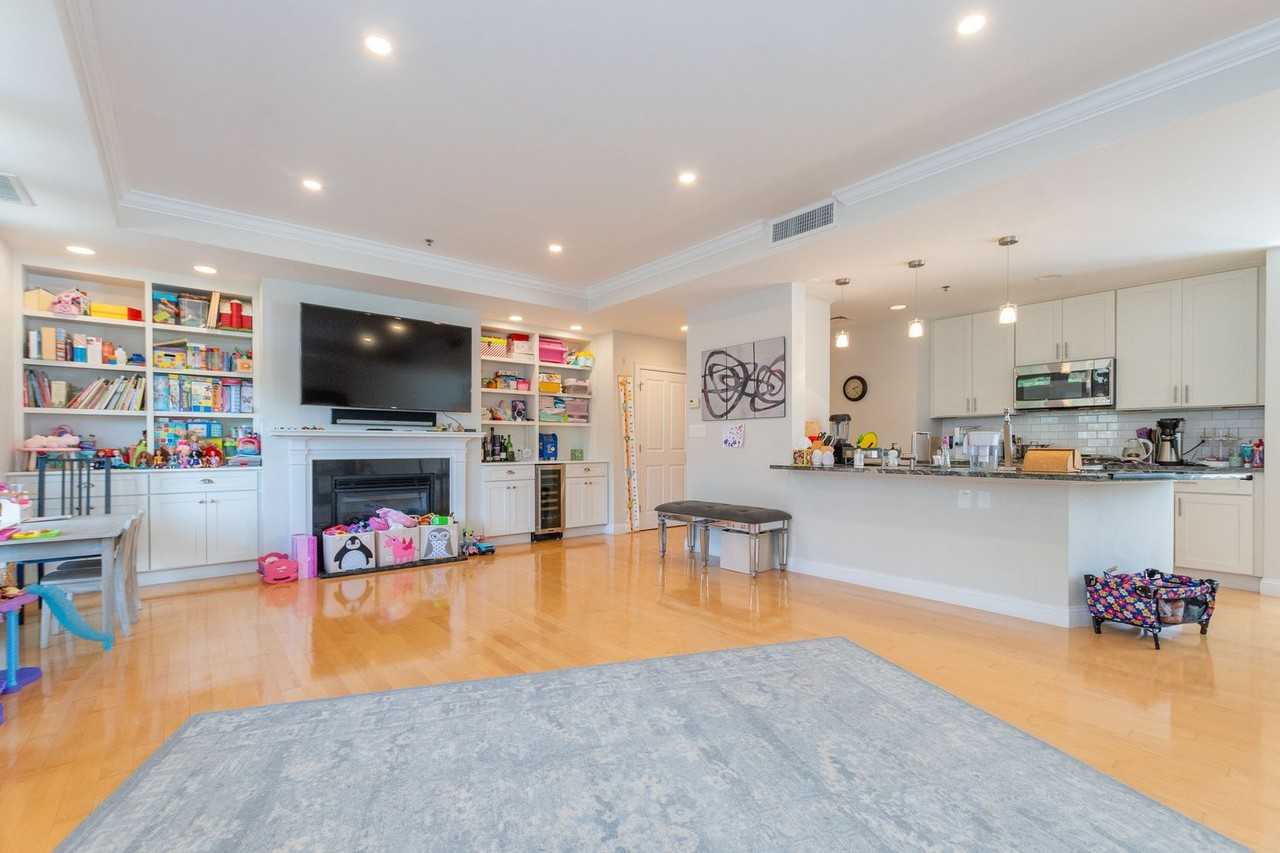 1602 Beacon St - Photo 6 of 6