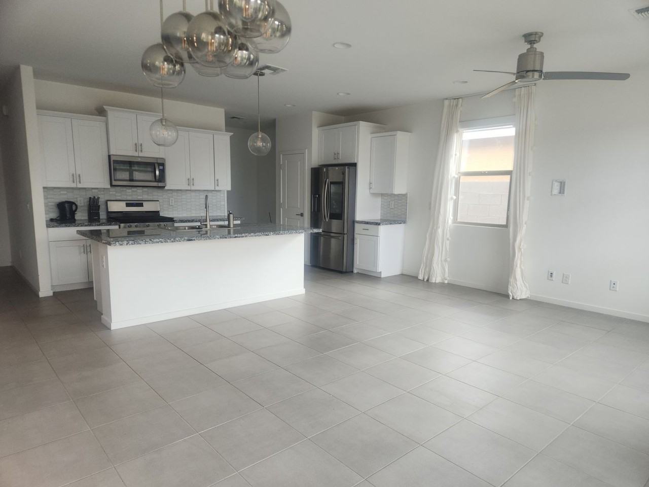 4208 S 68th Dr - Photo 5 of 26