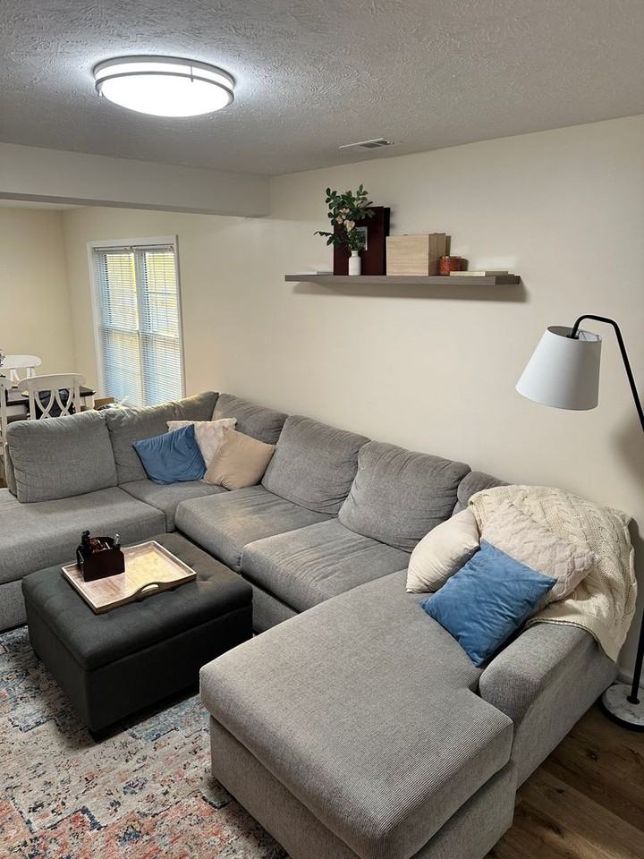 1641 York Dr - Photo 7 of 16