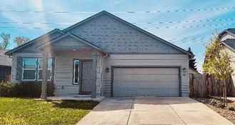 544 Casting St Se - Photo 1 of 1