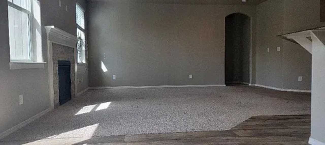 544 Casting St Se - Photo 7 of 19