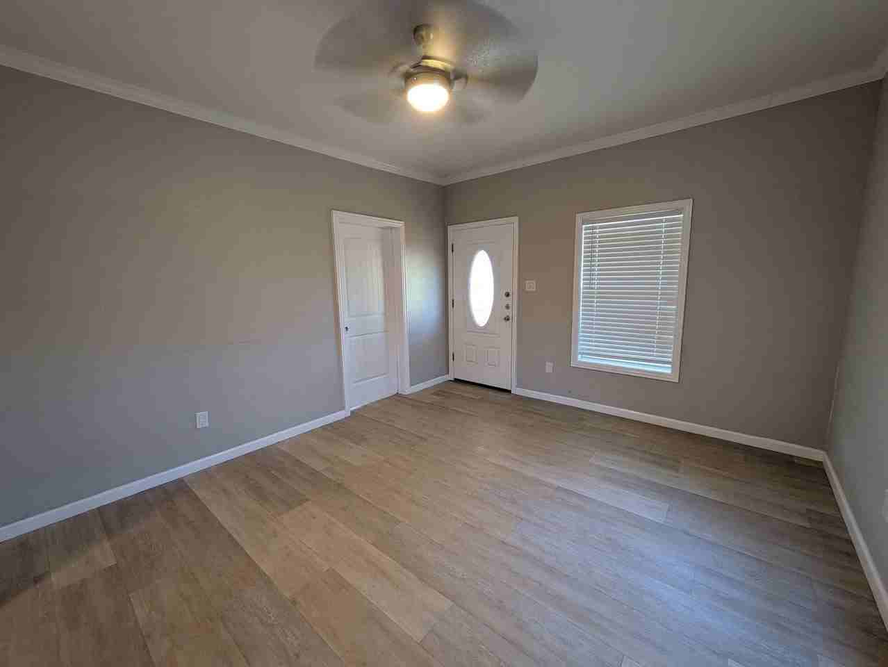 614 Euclid St - Photo 6 of 14