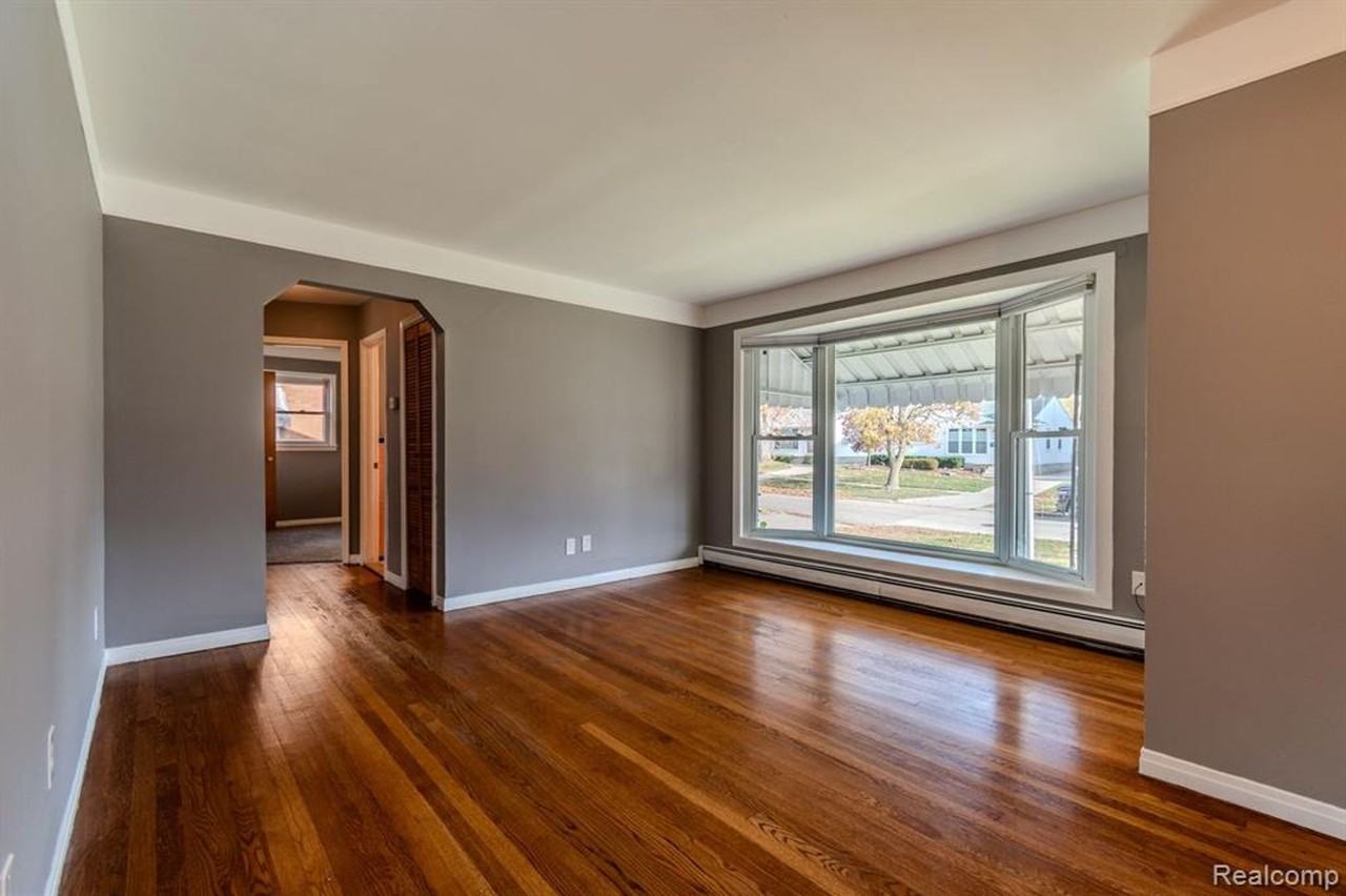 629 N Vermont Ave - Photo 3 of 38