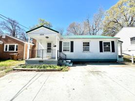 1006 E Side Dr - Photo 1 of 1