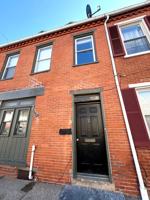 featured image of 253 N Mulberry St