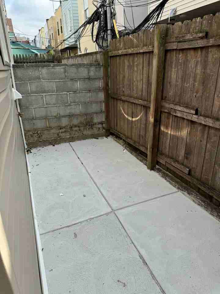 2445 S Watts St - Photo 5 of 9