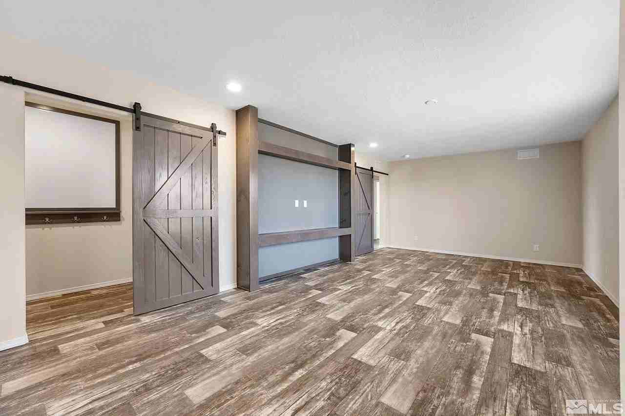 1785 E Antelope St - Photo 5 of 32