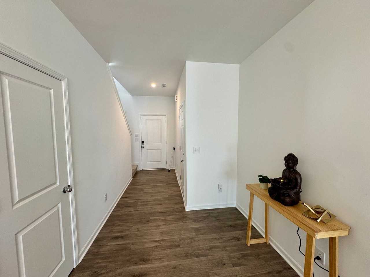 13018 Garren View Ln - Photo 3 of 41