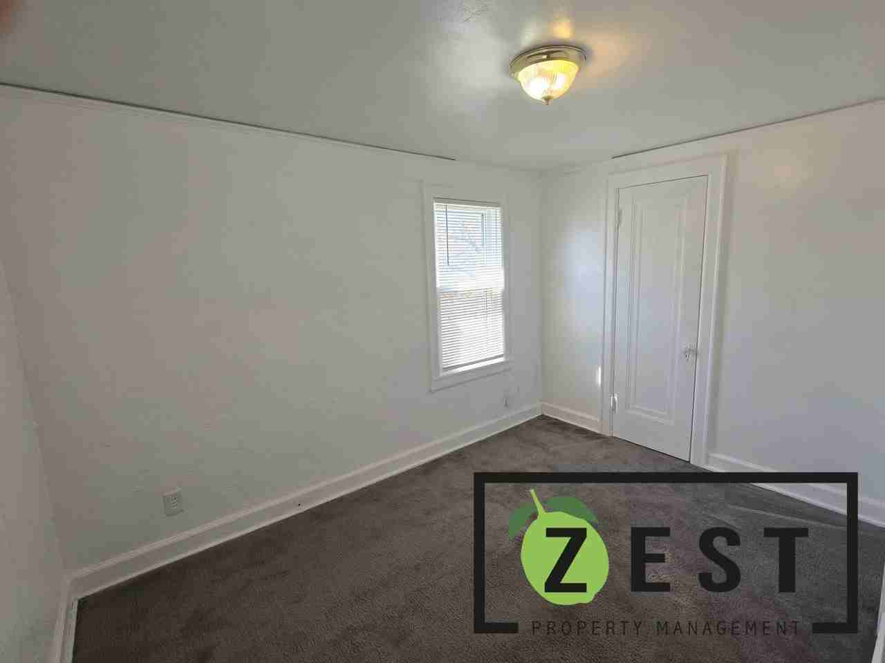 19193 Marx St - Photo 7 of 13