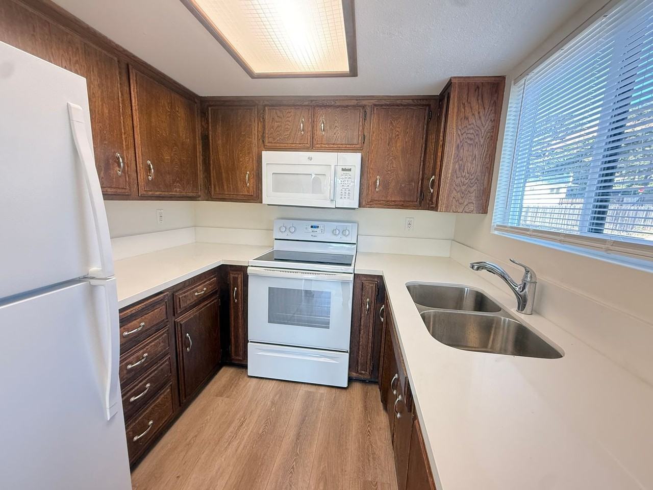 110 Cuyama Ave #B - Photo 5 of 16