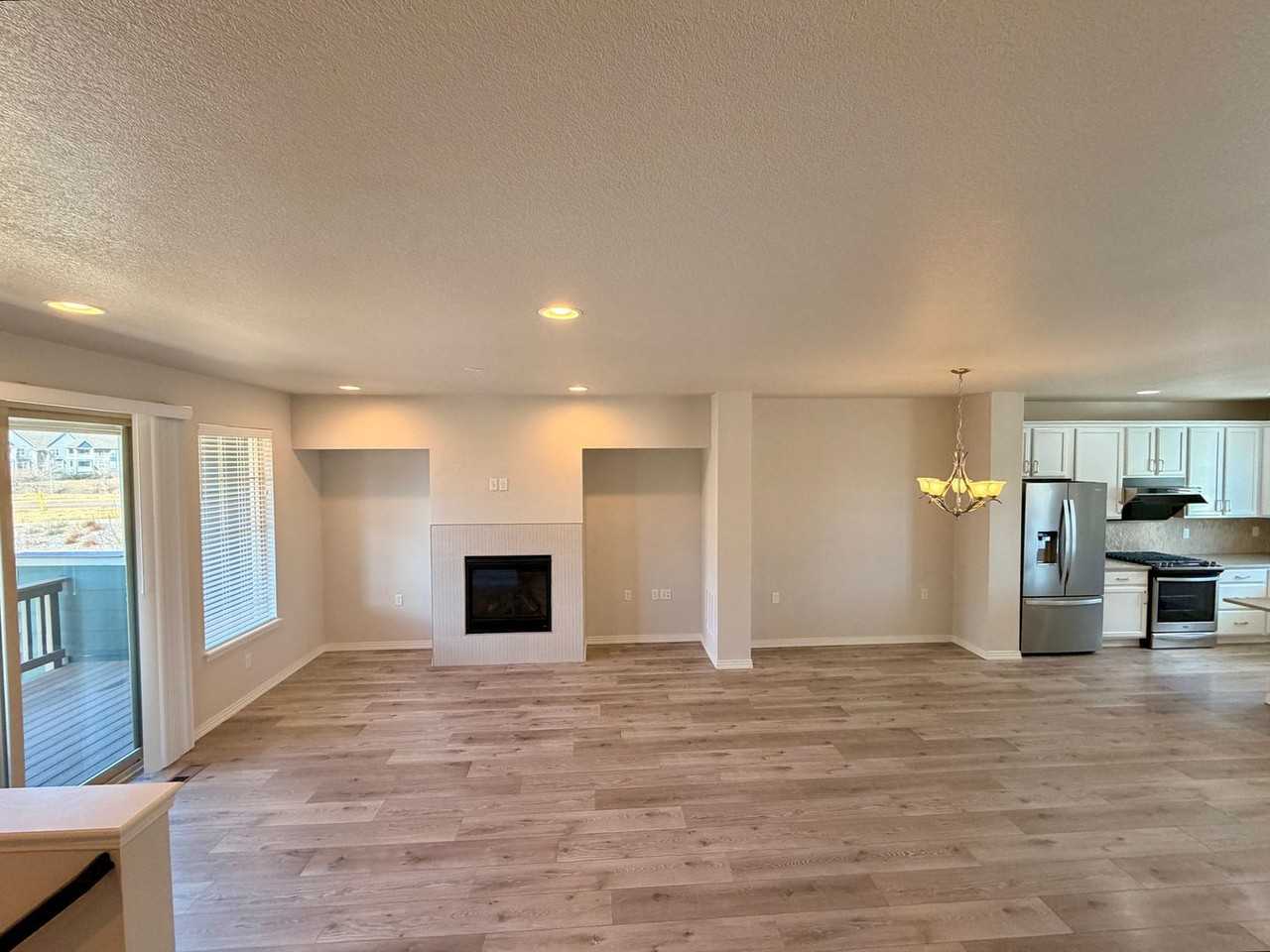 871 Widgeon Cir - Photo 2 of 35