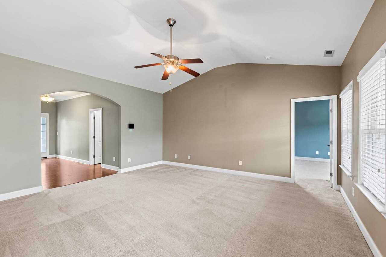 119 Moss Creek Dr - Photo 6 of 22