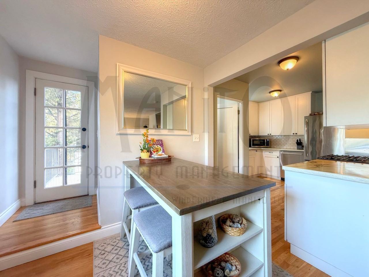 1309 S Fiske St - Photo 6 of 24