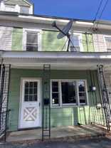 504 Laurel St - Photo 1 of 1