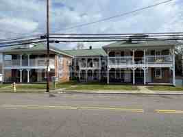 featured image of 1007 S Main St