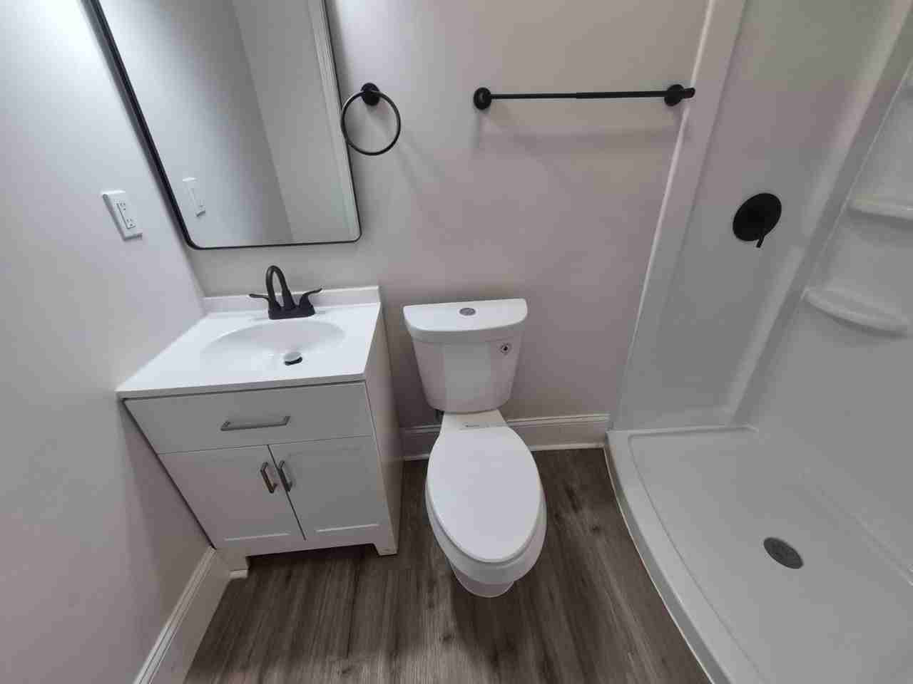 1104 Garvey Ave - Photo 7 of 17