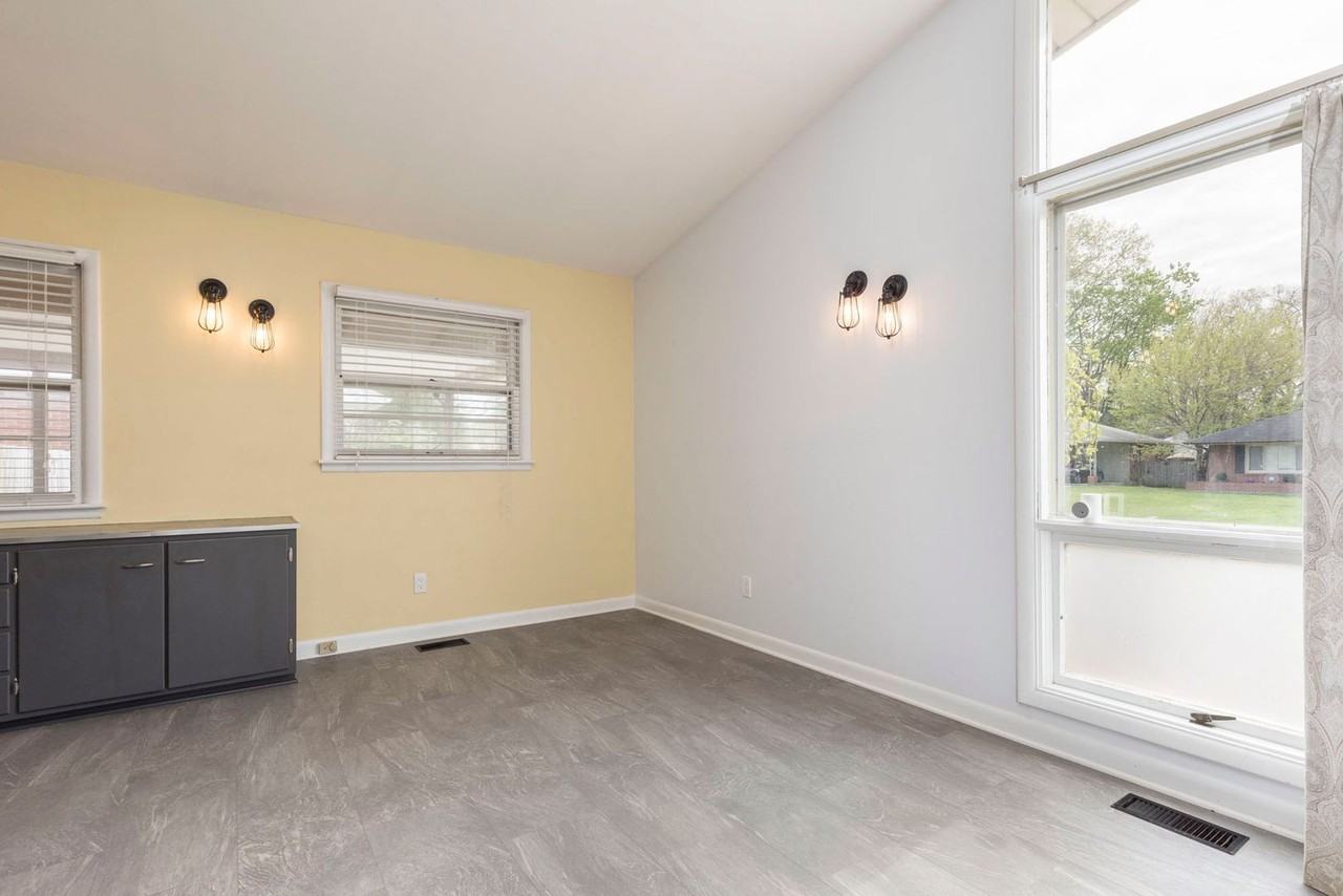 3025 Vogue Ave - Photo 4 of 38