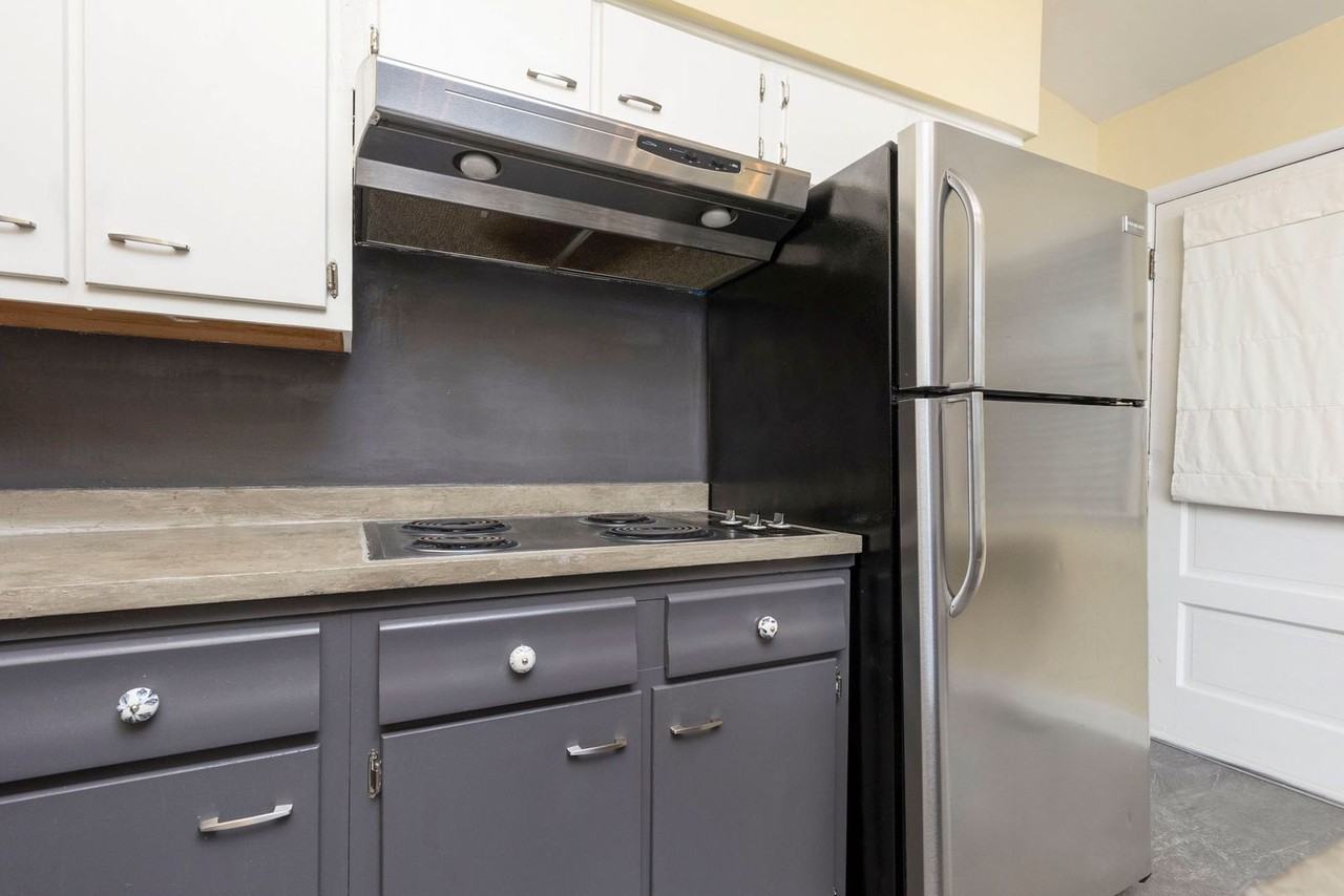 3025 Vogue Ave - Photo 7 of 38