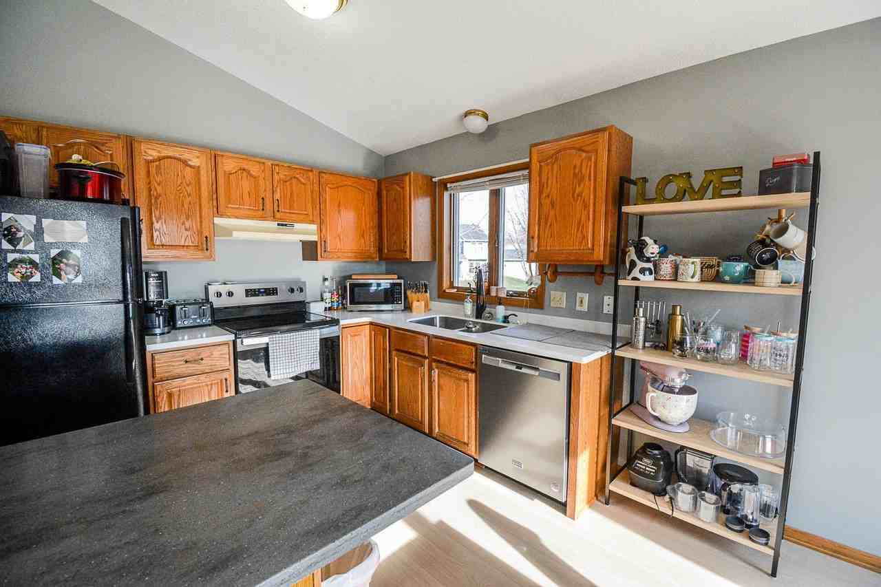 3536 Kelsey Ln Sw - Photo 7 of 24
