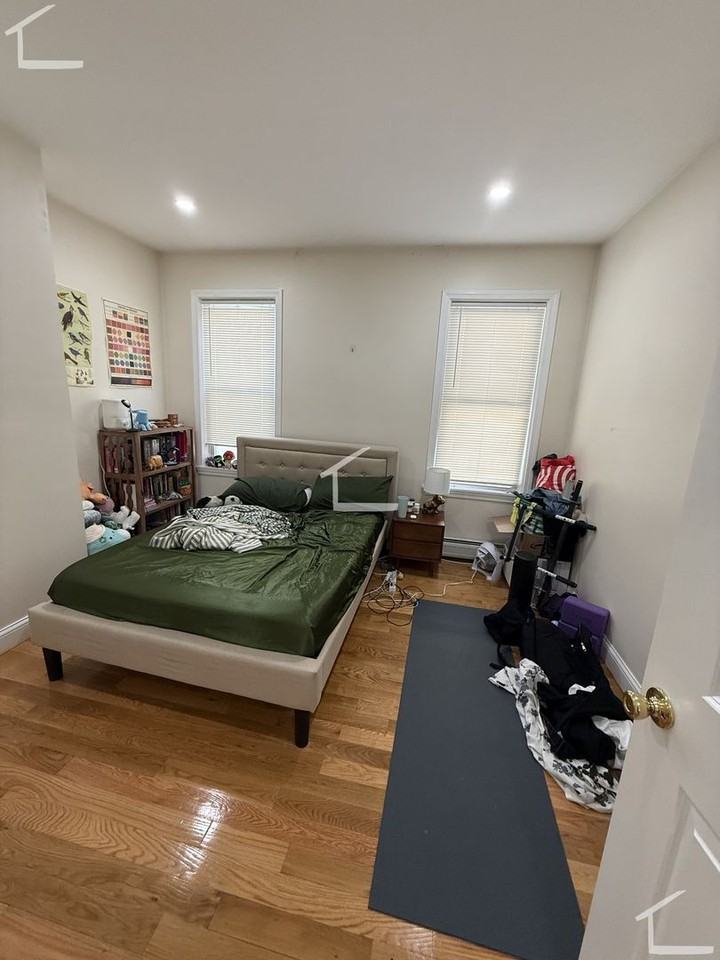 41 Cameron St - Photo 4 of 11