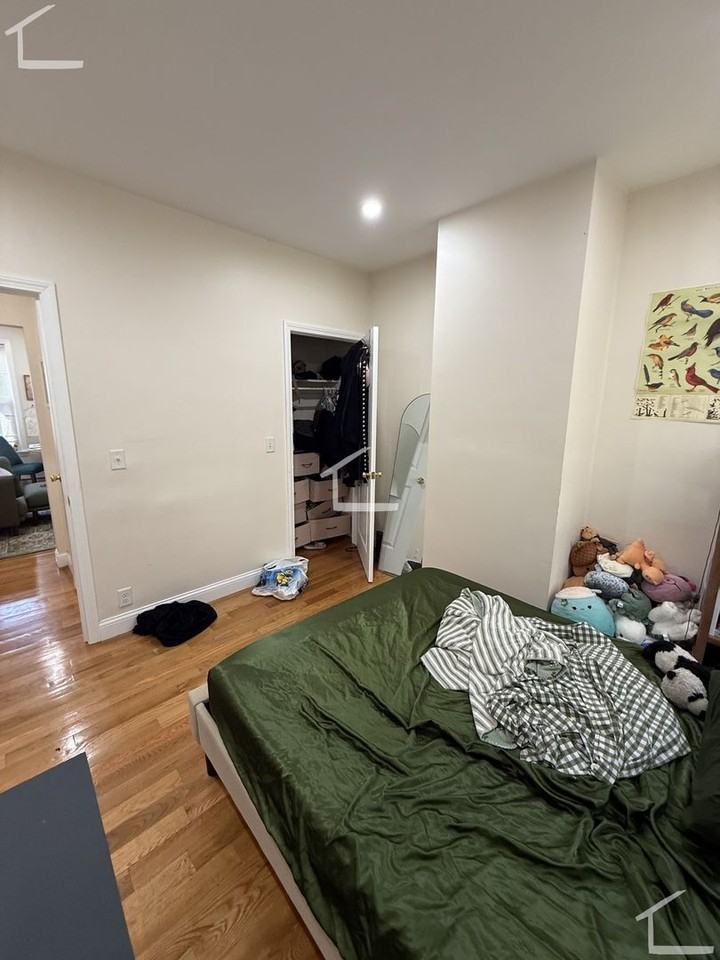 41 Cameron St - Photo 5 of 11