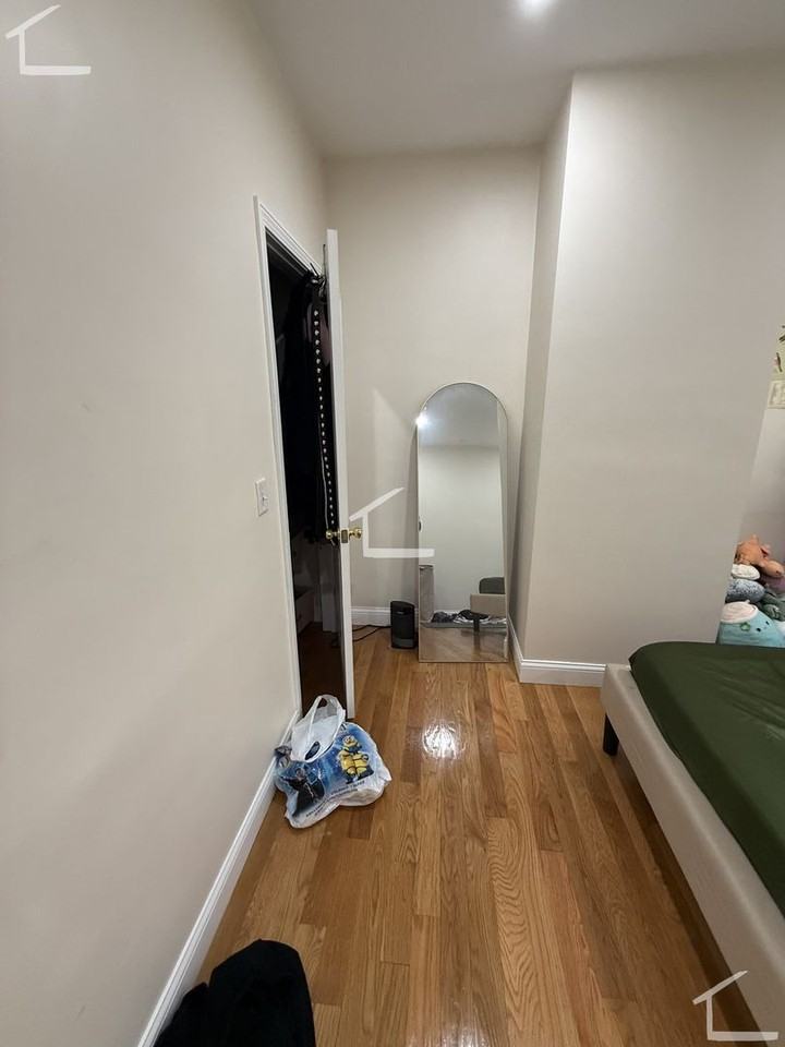 41 Cameron St - Photo 7 of 11