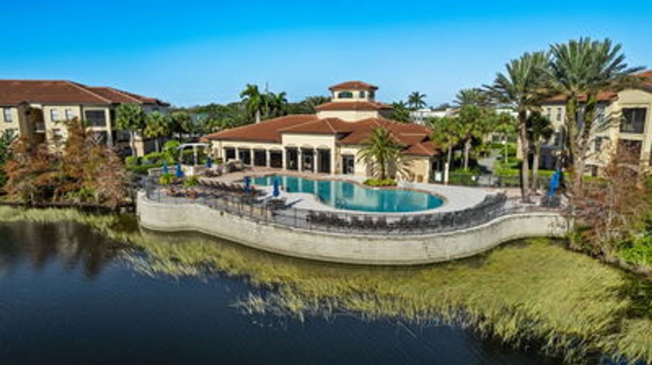 12950 Positano Cir - Photo 7 of 26