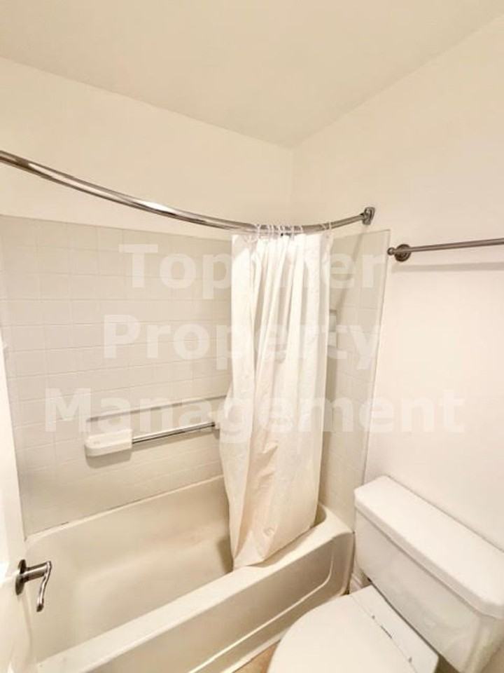 328 Riverview Way - Photo 5 of 10